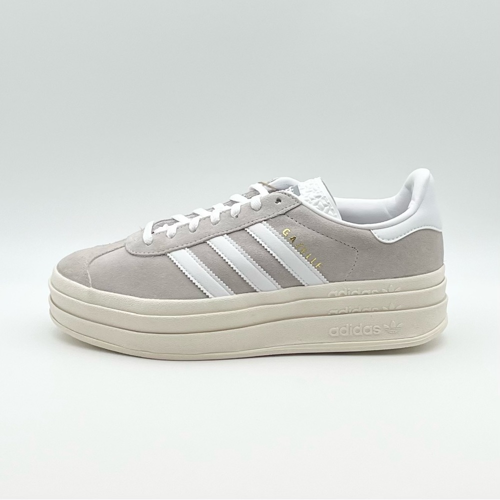 Women’s Platform Gazelle Suede Sneaker — Light Gray/White